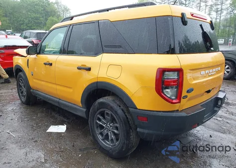 2022 Ford Bronco Sport Big Bend z USA, uszkodzony, nr VIN 3FMCR9B65NRD64930